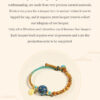 2_833d8fbd-4873-43df-960d-ce113fac9fc0 Great Lacquer Gold Thread Sandalwood Bracelet