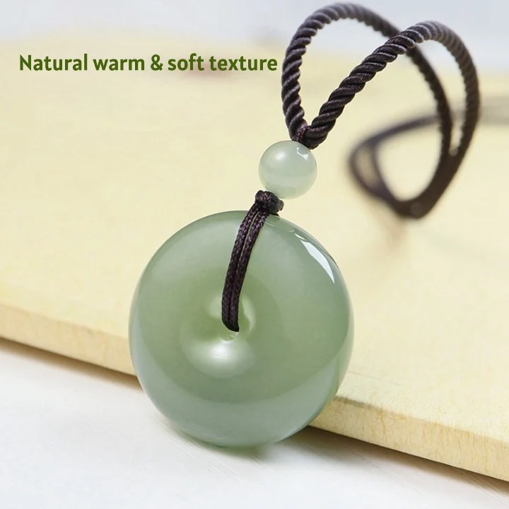 Natural Hetian jade donut pendant 22 mm detail
