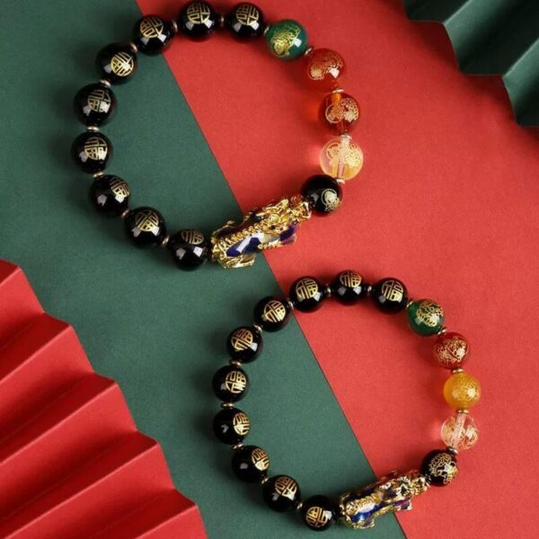 Feng_Shui_Five_Wealth_Gods_Pi_Xiu_Bracelet_04 Feng Shui Color-Changing Pixiu Black Onyx Bracelet