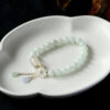 White Jade Shell Floral Beaded Bracelet