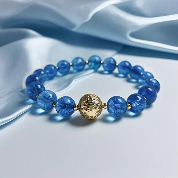Maris Cordis Blue Crystal Bracelet