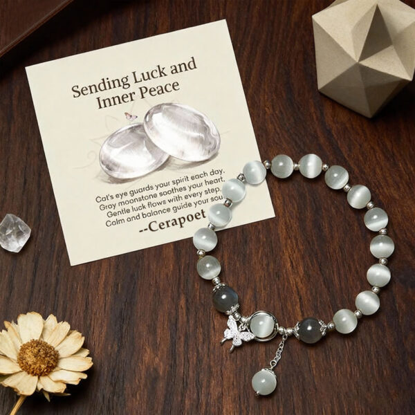 jimeng-2025-11-18-1609-_ Cat's Eye Butterfly Charm Bracelet